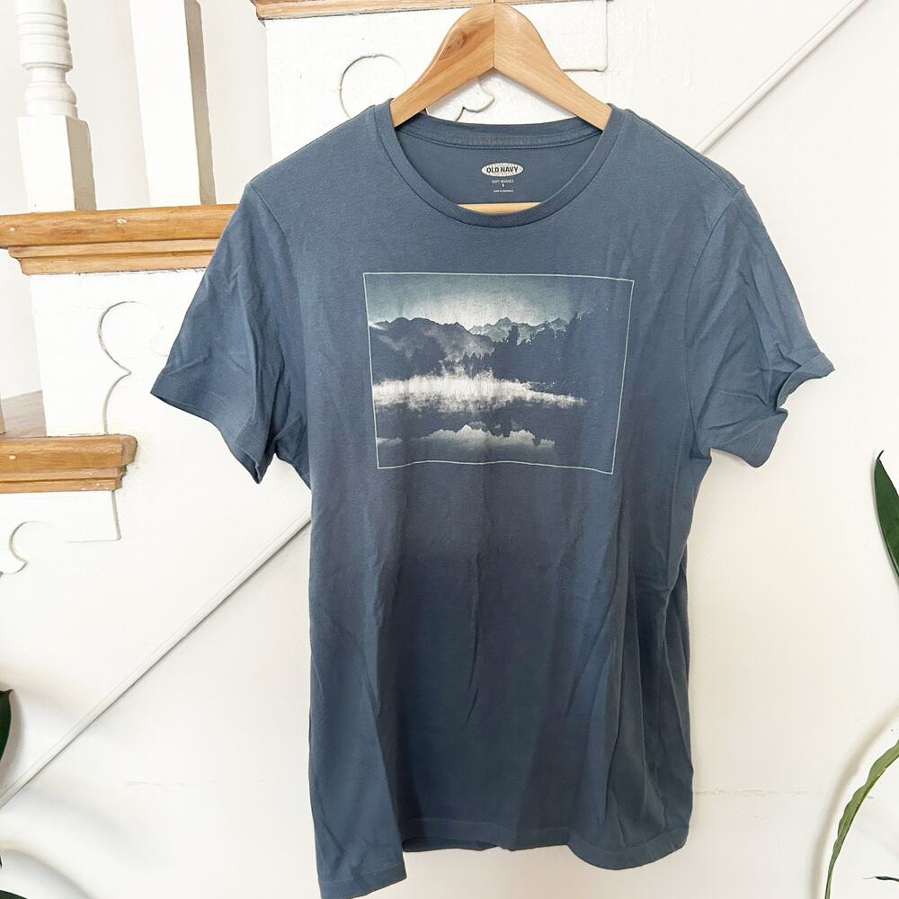 Old Navy Mens Graphic T-Shirt Blue Soft Wash Crewneck Casual Size S Small - Picture 2 of 6